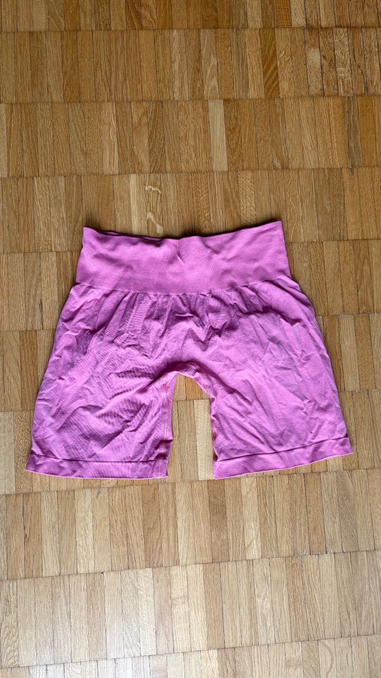 Gymshark Leggings: Gymshark Shorts Neu – Nuovo (secondo la descrizione) da Thalwil venduto da Corinne7