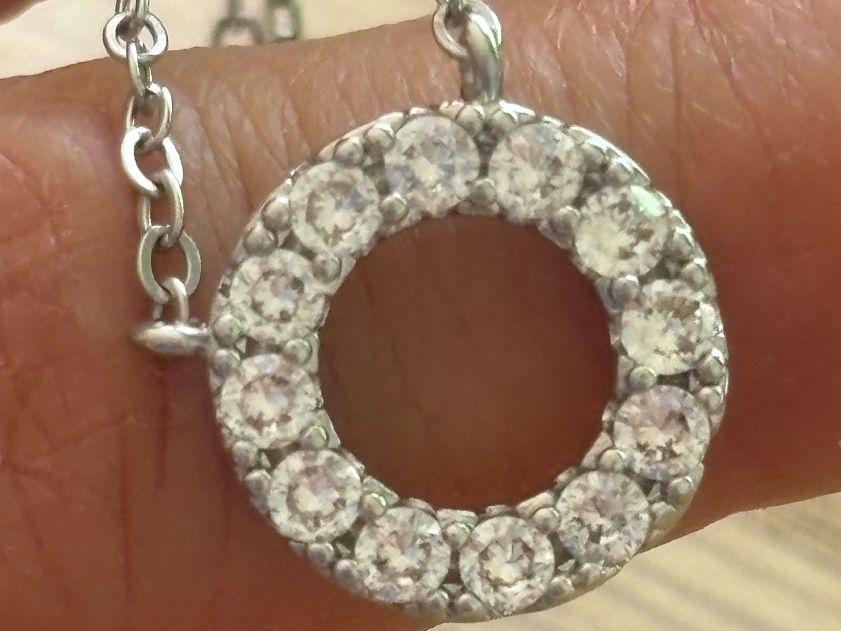 Catenine: Luxus Elegante Kette Farbe : Silber – Nuovo (secondo la descrizione) da Biel-Bienne venduto da Roserosse13 1
