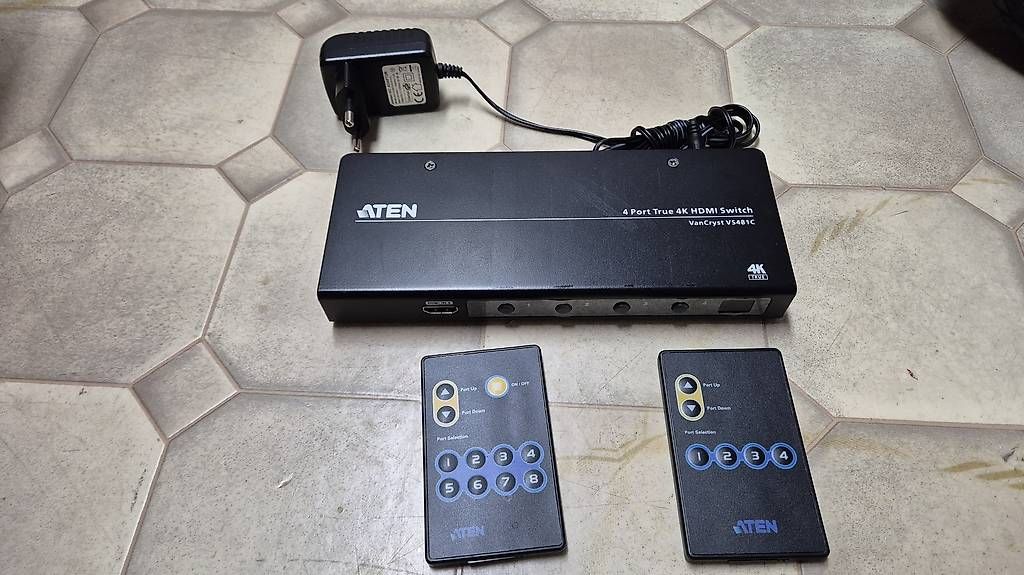 Hub & Switch: Aten vs481c 4K HDMI Switcher – Usato da Hohenrain venduto da Sven848