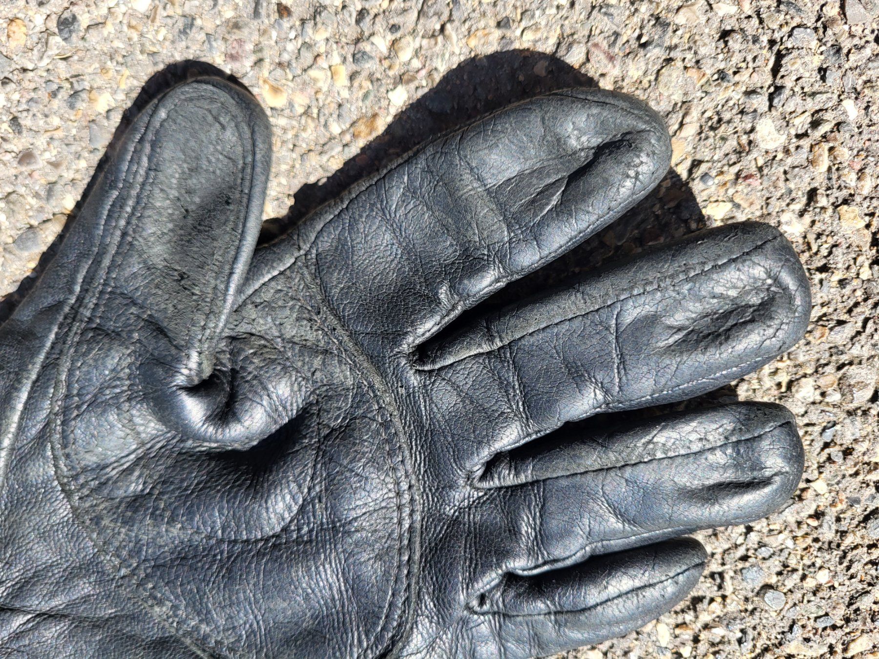Handschuhe & Handstulpen: Leather gloves – Gebraucht aus Wallisellen von ire_z2yn 4