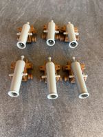 6 braune Legokanonen mit Räder