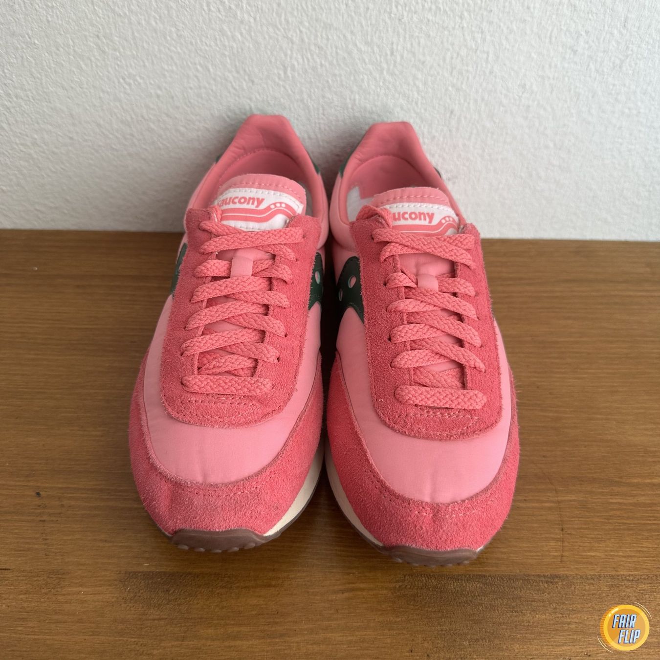 Saucony Chaussures femmes: Saucony Trainer 80 Sneaker Gr. 38 – D'occasion à Luzern par fairflip 1