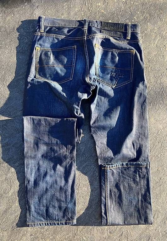 Jeans: The BossHoss Jeans Mustang Black Edition – Usato da ossingen venduto da maho888 3