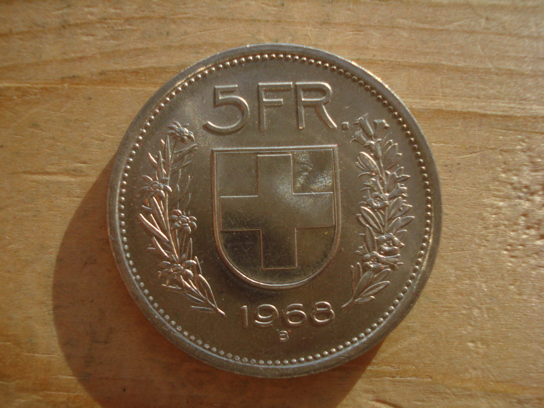 Tutti le monete: (S) 5 Franken 1968 STGL – Usato da Erlach venduto da Net-Coins
