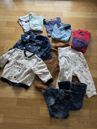 Kleiderpaket Gr. 80/86, Hosen, Jacken, Pullover
