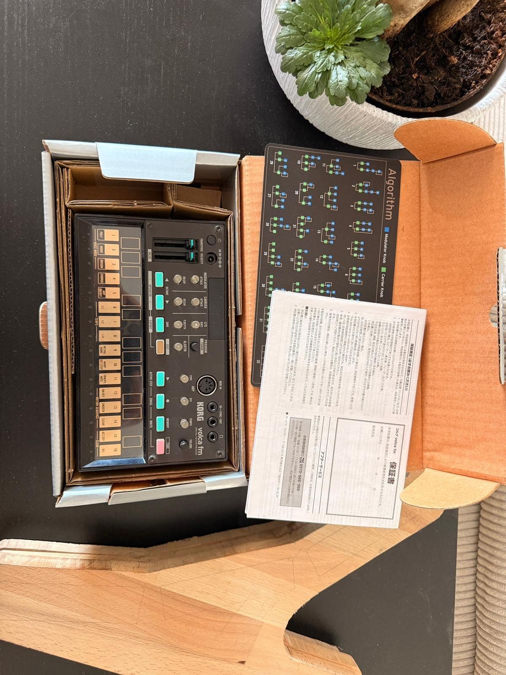 Korg Console di mixaggio: Korg Volca -Set - 5 Synthesizer - sofort einsatzbere – Usato da Luzern venduto da retrolic 3