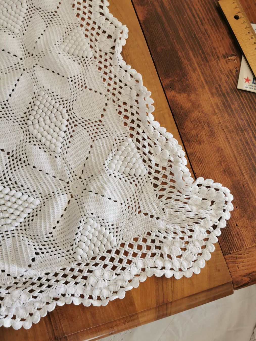 Decken: Alte Tagesdecke,Häkeldecke, shabby – Gebraucht aus möhlin von lupo1972