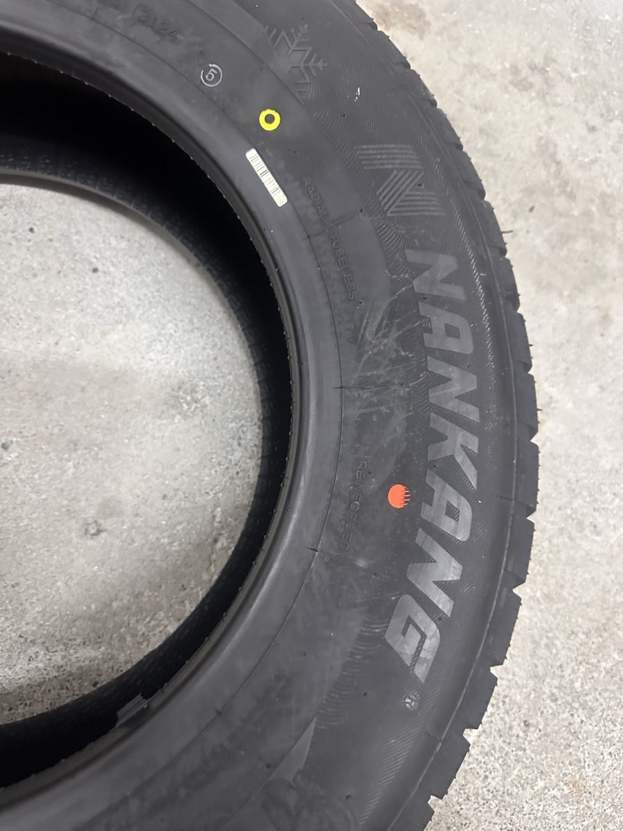 Pneus & Roues: Reifen  – Neuf avec emballage d'origine à Buchrain par ama_mf2x 1