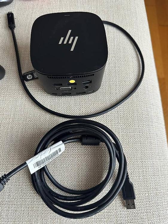 Komplettes PC-Set Monitor, Tastatur, Maus, Kamera & Zubehör (Gebraucht ...