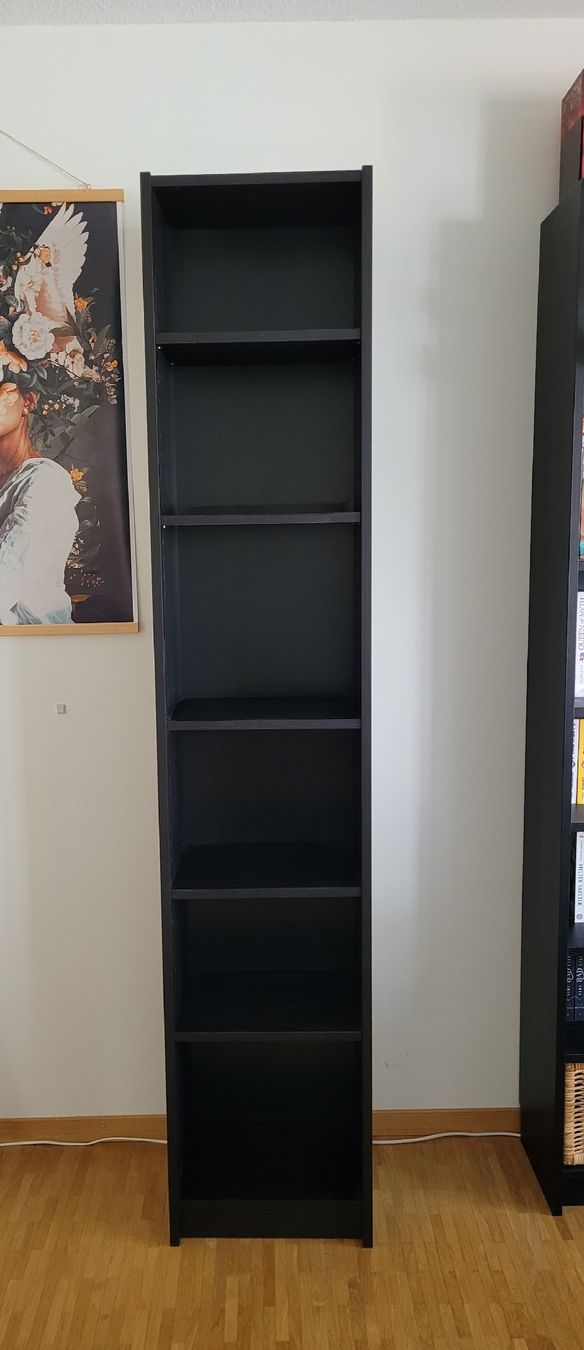 Scaffali: Regal Ikea Billy schmal – Usato da Luzern venduto da marion1991 2