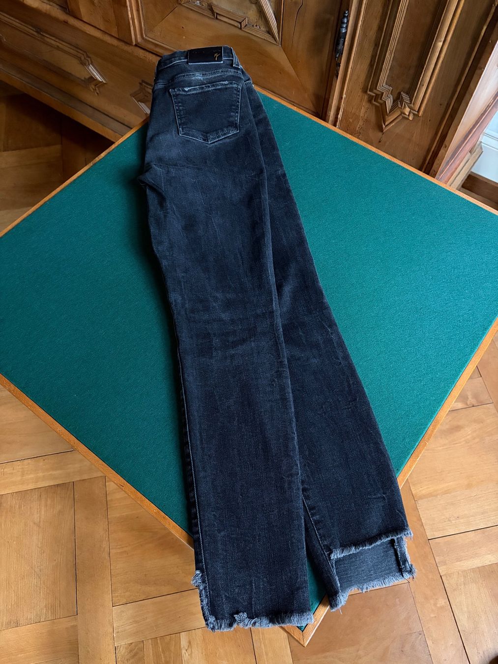 Manila Grace Jeans: MANILA GRACE  Jeans mit hoher Taille  Größe 29 – Usato da Interlaken venduto da Bona55 8