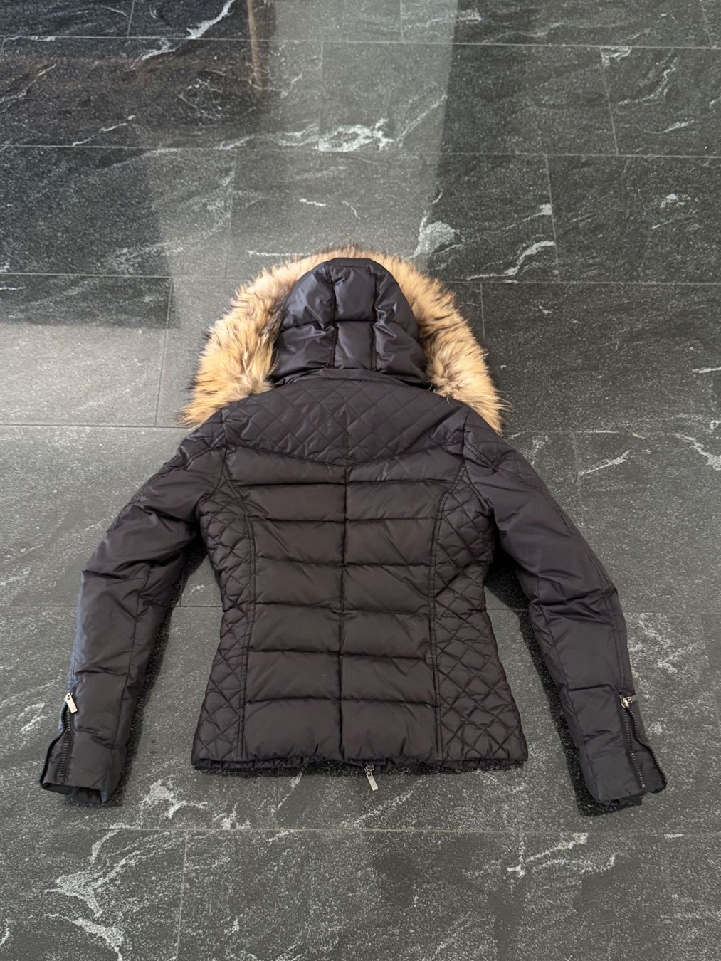 Jacken: Rock and Blue Down Jacket, Swedish design, fitted – Neu (gemäss Beschreibung) aus Zug von ccd_zh69 4