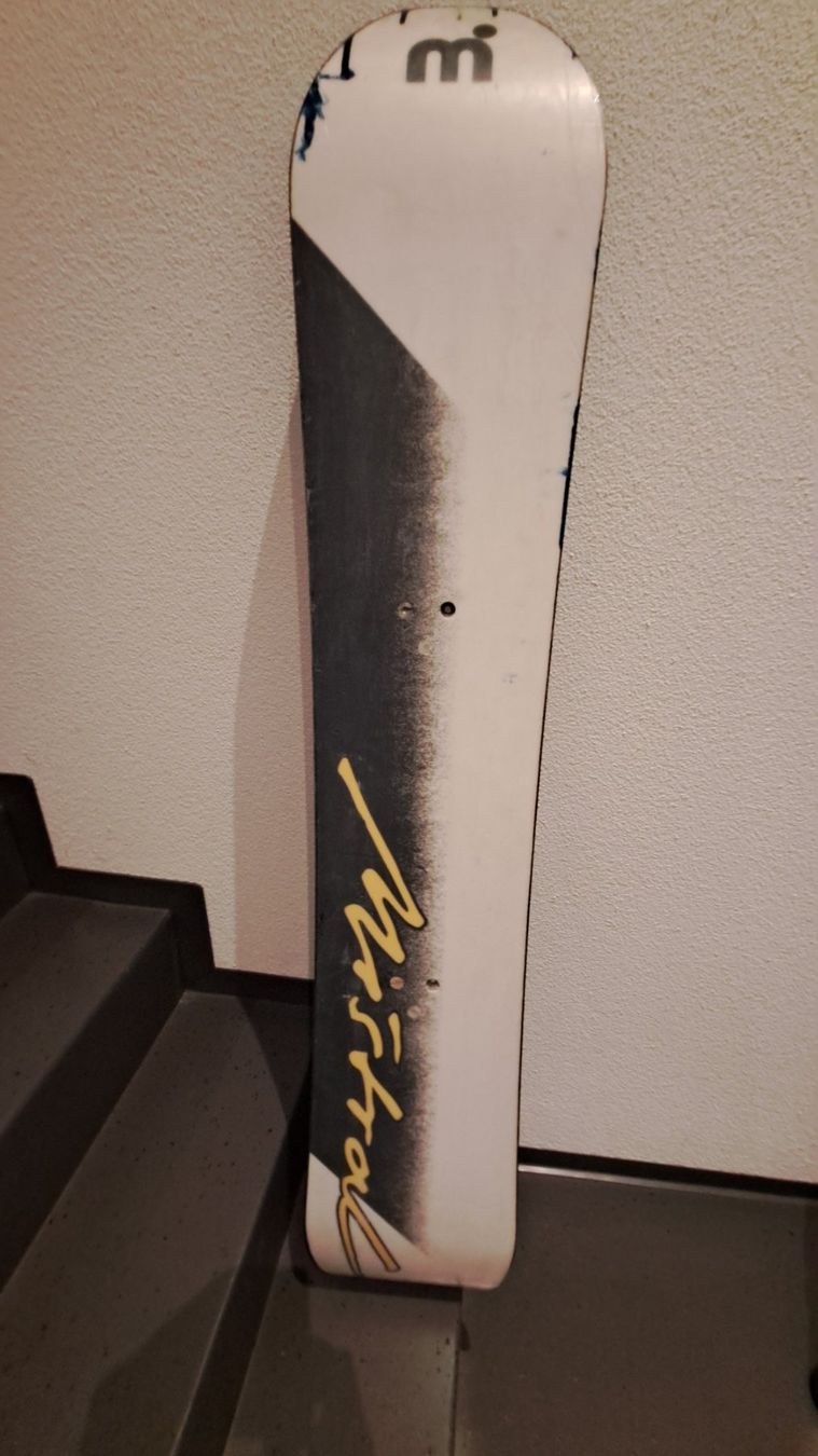 Foto & Immagini: Bild von "Albert Einstein" auf Snowboard gemalt... – Usato da Stans venduto da wer_fd5f 4
