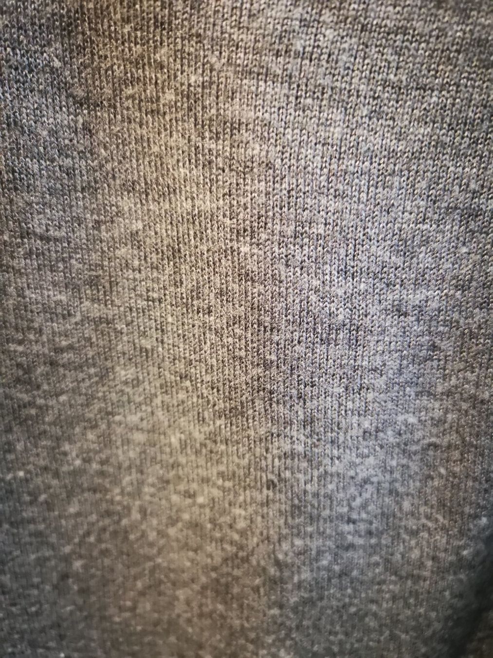 H&M Maglioni & Felpe: Hellgrauer Pullover – Usato da Teufen AR venduto da RaphaellaB 2
