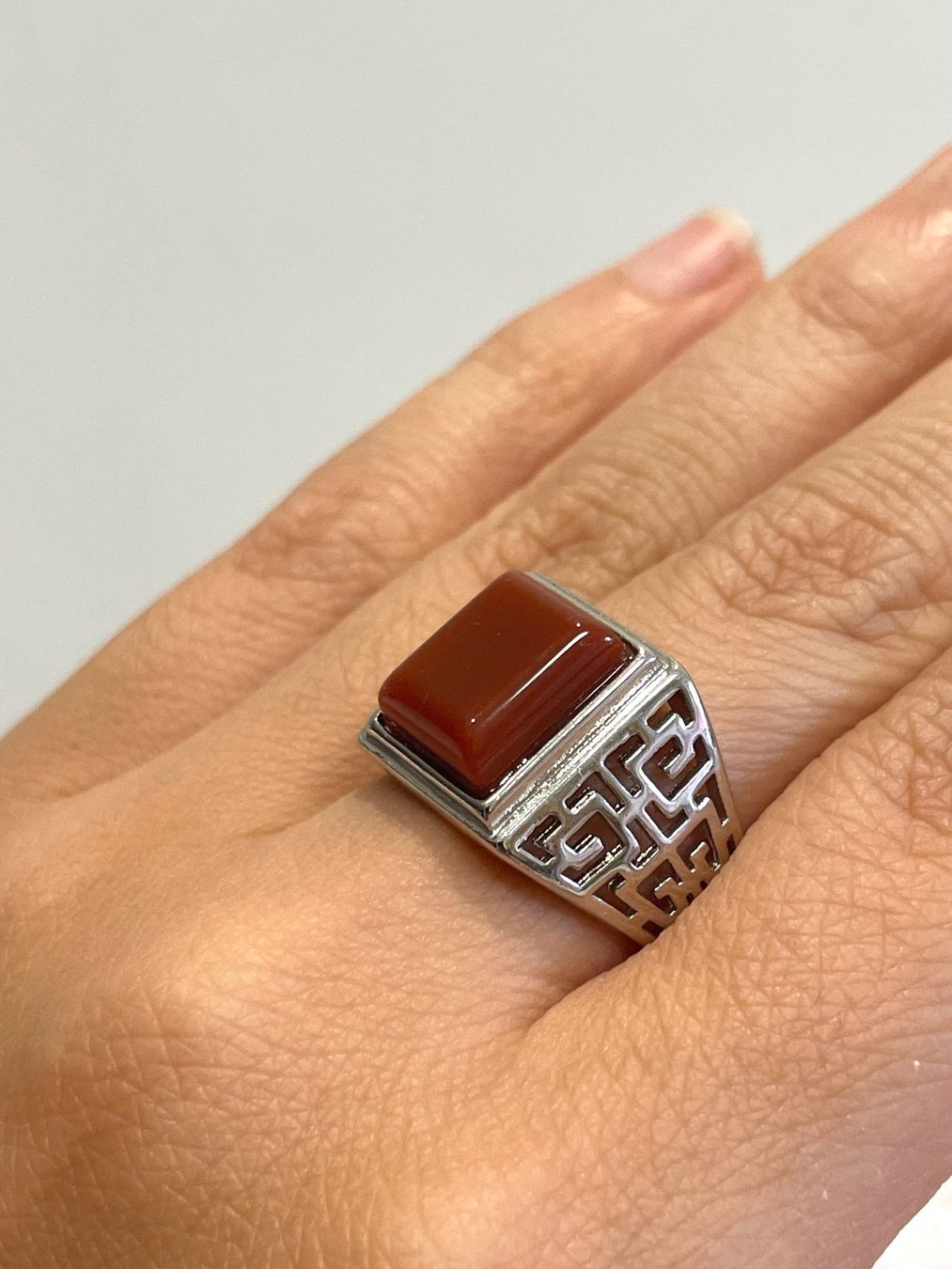 Bagues: Vintage-Ring mit rotem Achat – Neuf avec emballage d'origine à Schiers par sisikristall 1