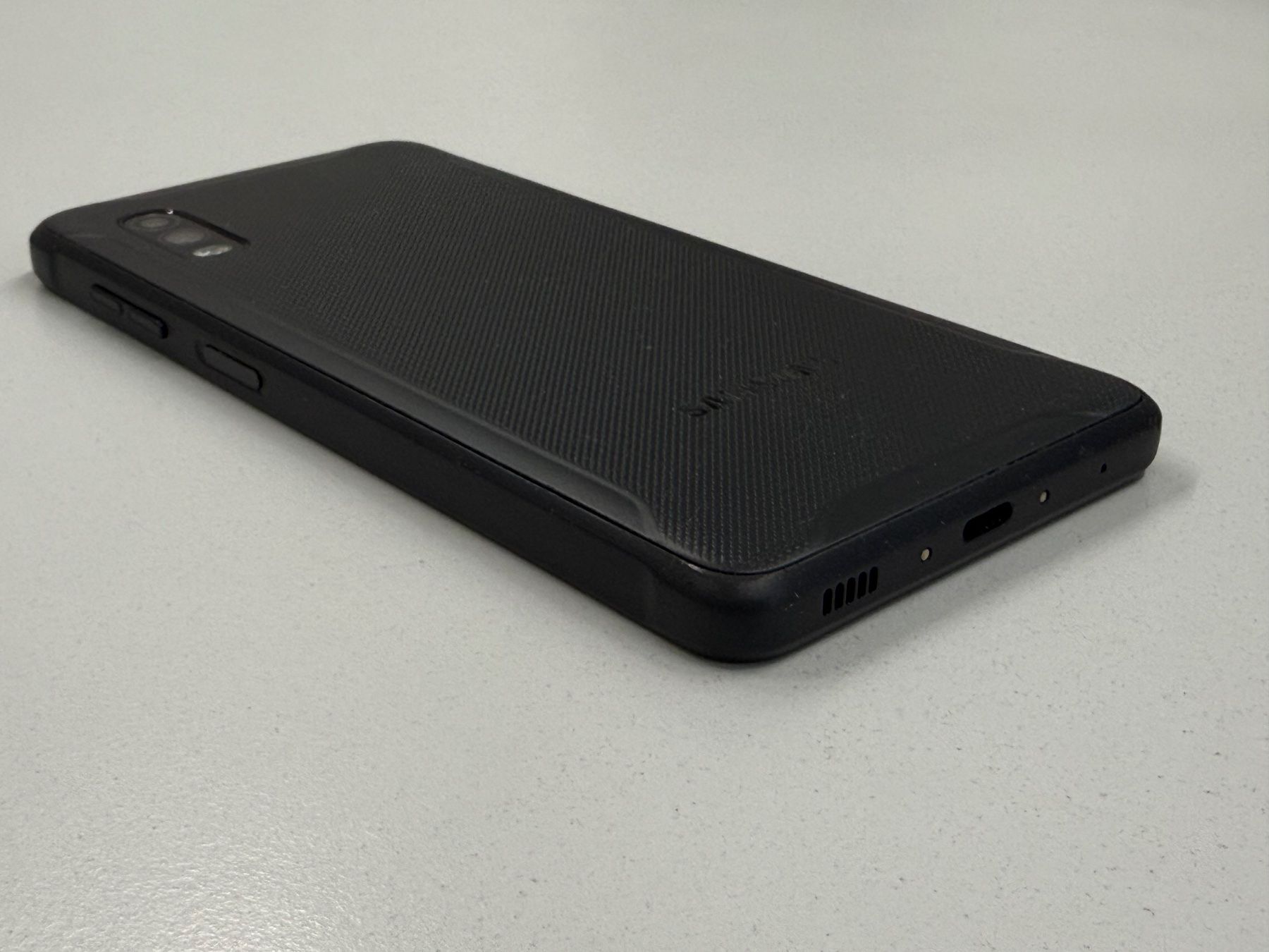 Samsung Telefoni cellulari / Smartphones: Samsung Galaxy XCover Pro EE – Usato da Zug venduto da ElPhone 2