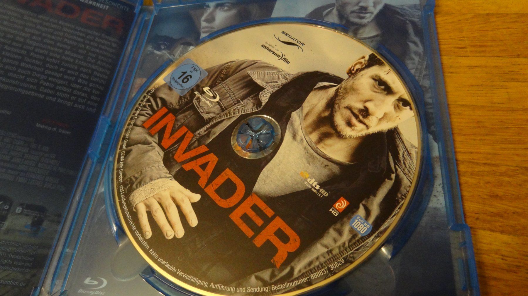 Tutti i DVDs: Invader BLU-RAY – Usato da Olten venduto da Disc-Verkauf 1