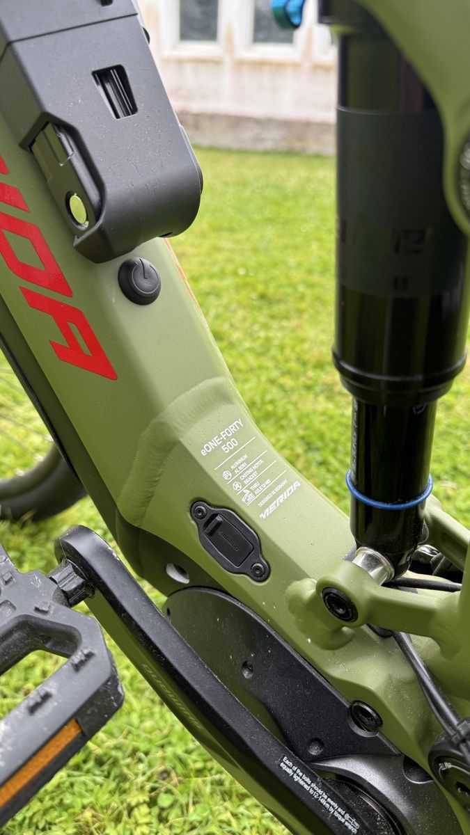 Merida Biciclette: E-Bike Fully Merida eONE-FORTY 500 Top Zustand! – Nuovo (secondo la descrizione) da Arbon venduto da nad_5drj 4