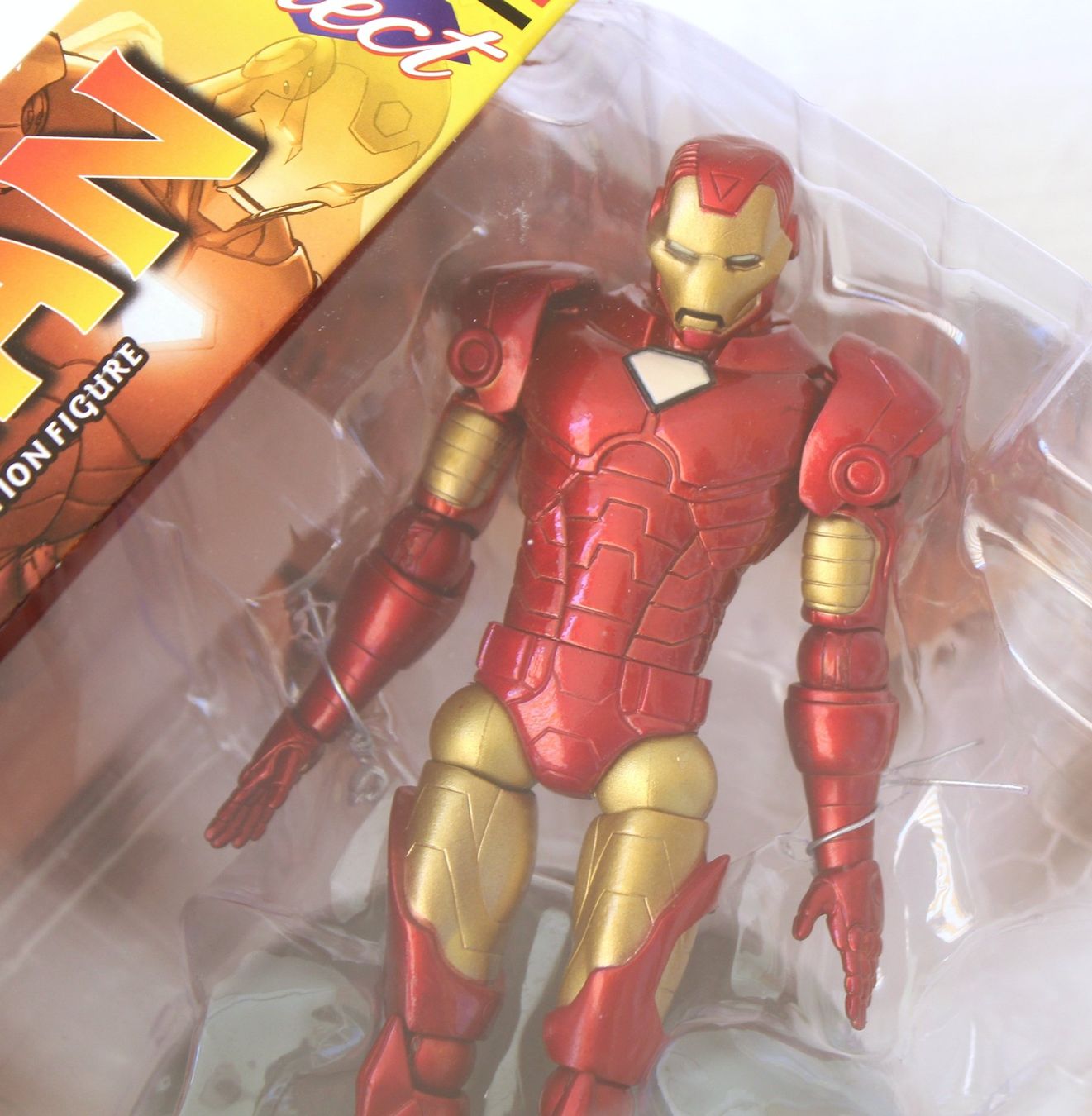 Marvel Statuette: Diamond Select Toys Marvel Select Iron Man Figur Extremis – Nuovo (secondo la descrizione) da Zürich venduto da Auctionata 1