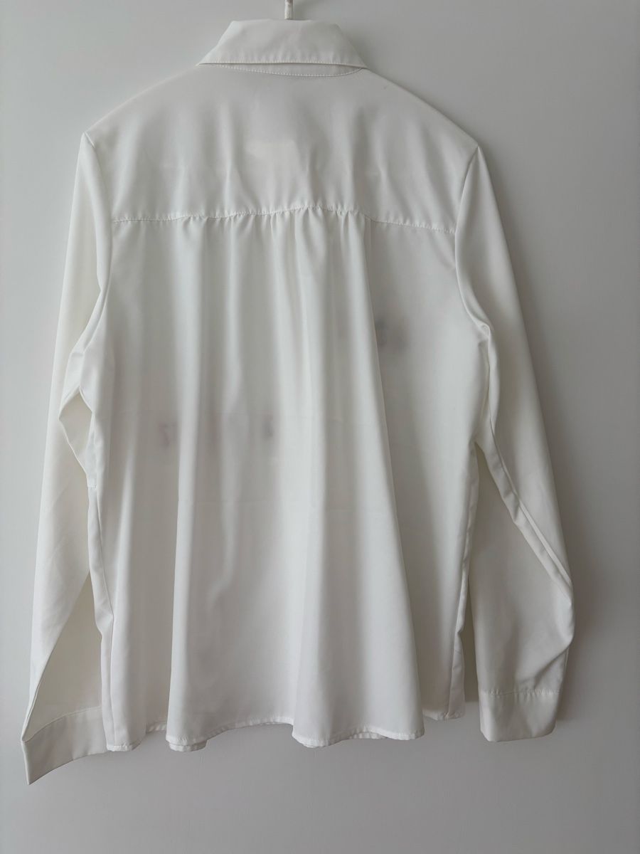 Blusen: Schöne Bluse weiss – Neu (gemäss Beschreibung) aus Hünibach von Zbergkarin 2
