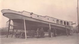 Basel // Boot Bootsbau Rheinhafen ca. 1940