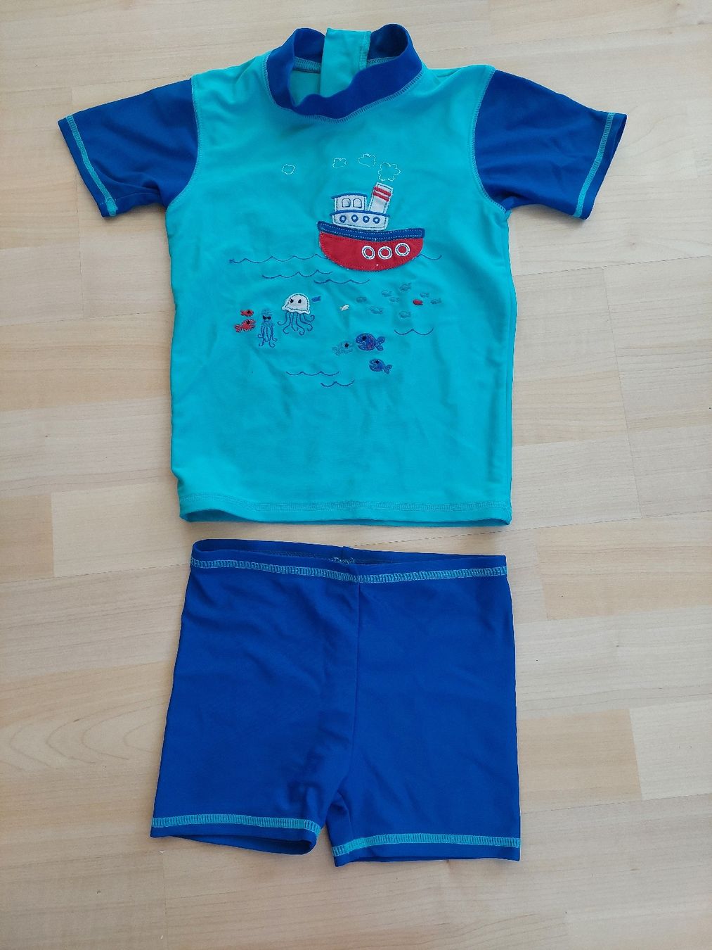 Badehosen: Badebekleidung Set Unisex, Grösse 92 – Gebraucht aus Gränichen von JaelRoost