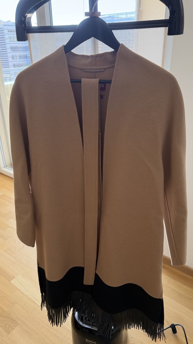 Max Mara Cappotti: Max Mara Studio coat  – Nuovo (secondo la descrizione) da Glattpark (Opfikon) venduto da swi_wk9j