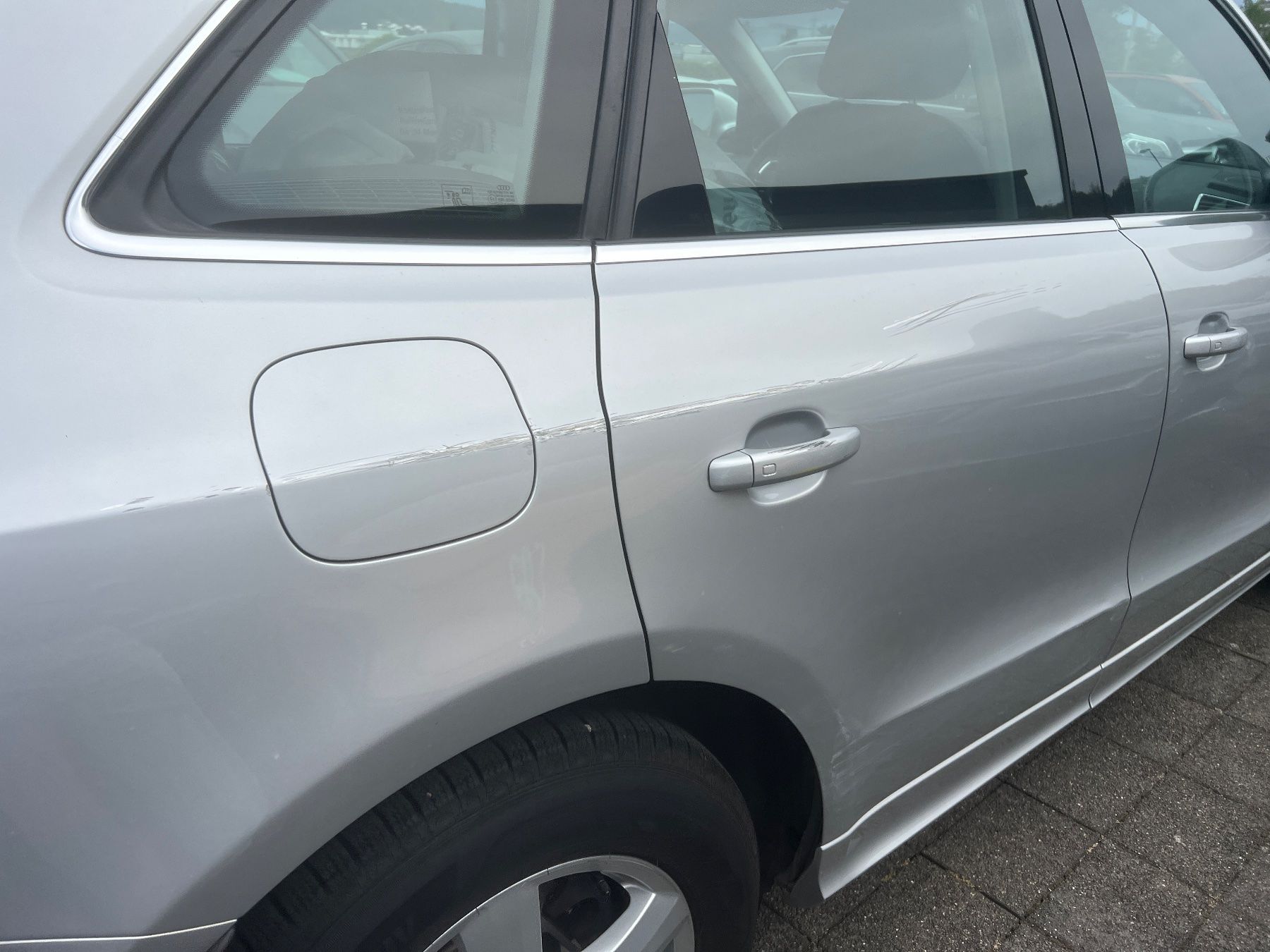 Audi Autos: Audi Q5 Hybrid 2.0 – Defekt aus Otelfingen von hof74 4