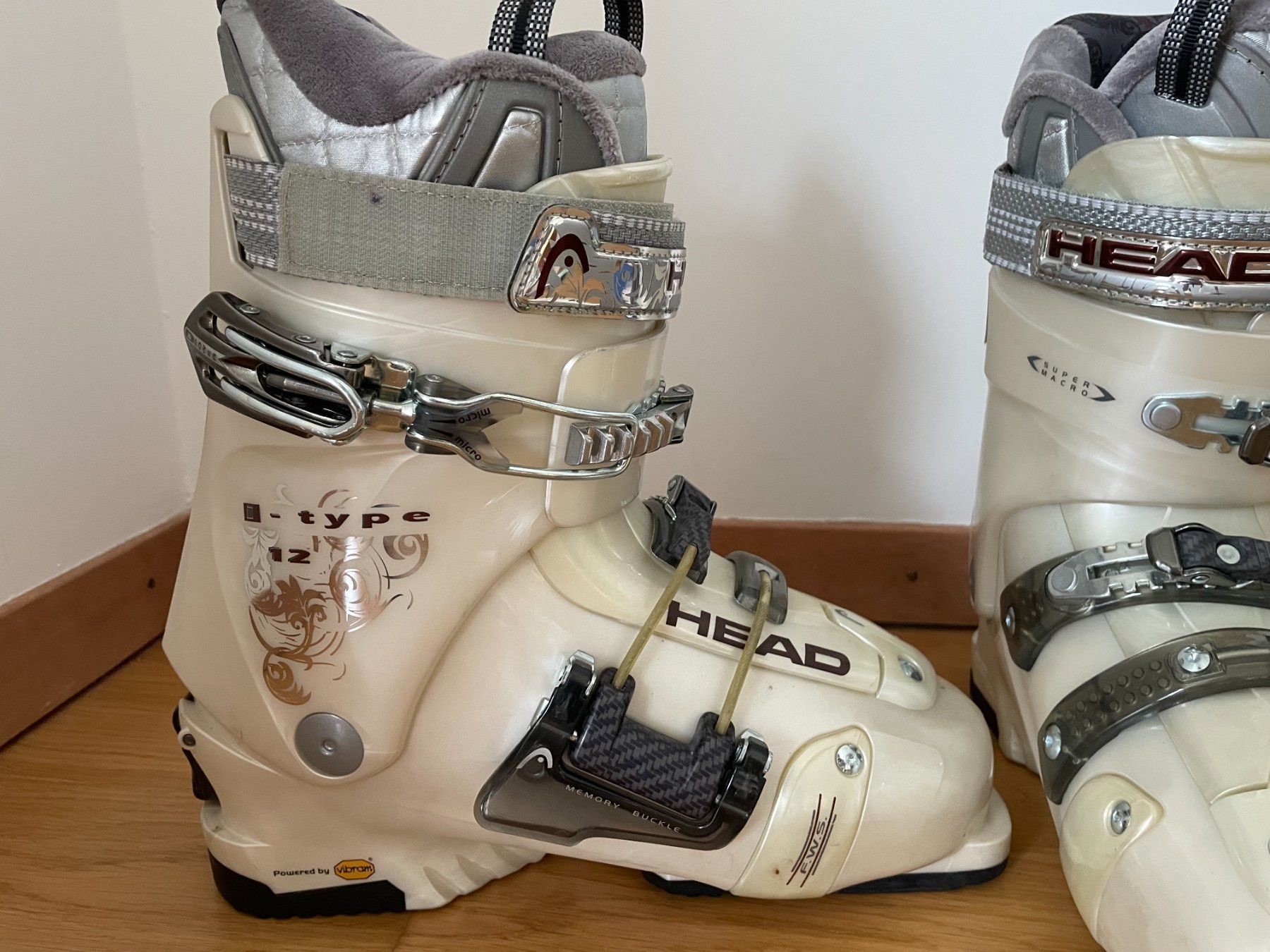 Head Damenschuhe: Chaussures de ski Head i Type 12 - taille 26.5 - 41 1/3 – Gebraucht aus Petit Lancy von gil_hr6v 4