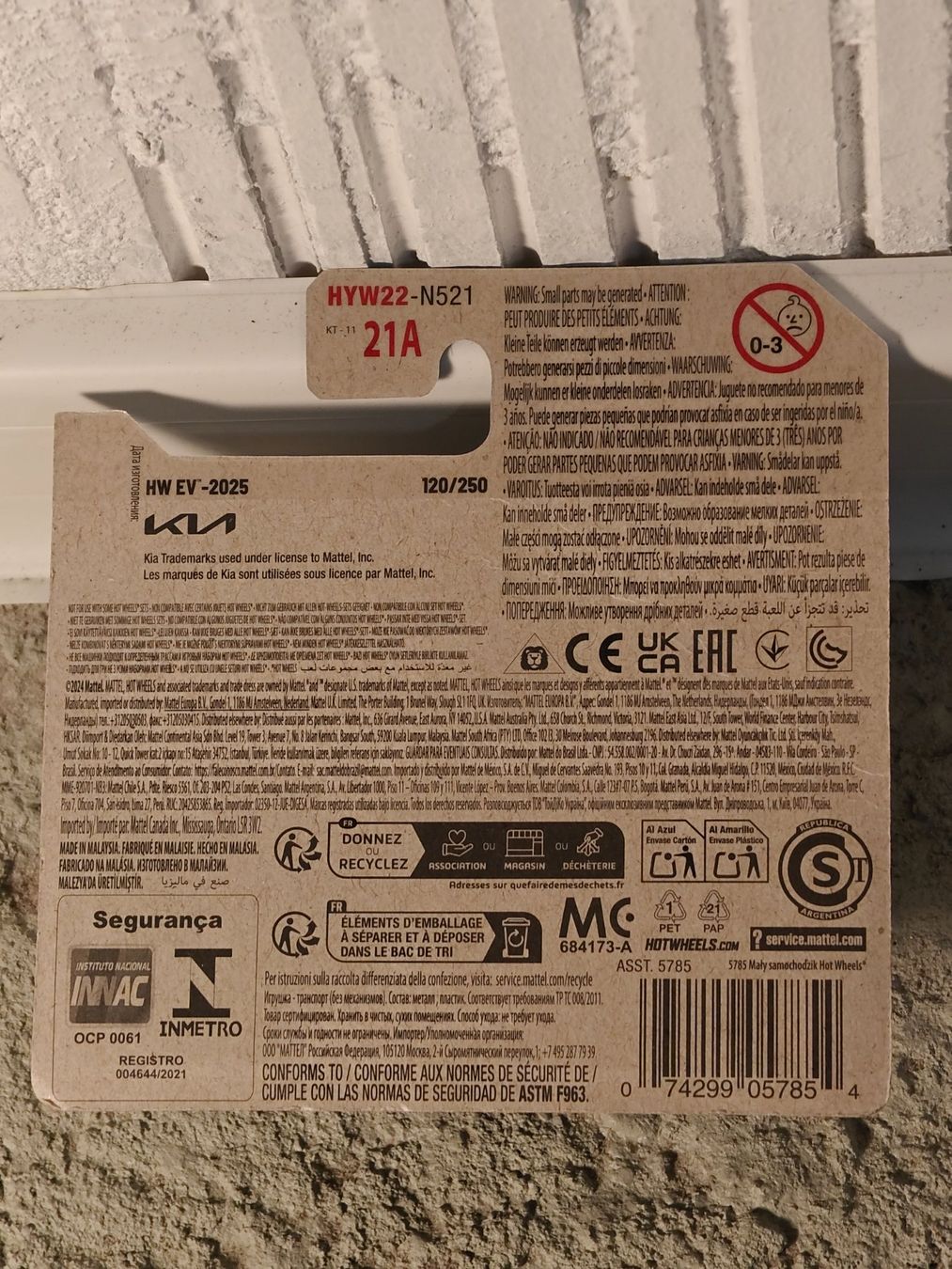 Hot Wheels Modellini d'auto: Hot Wheels 2025 Custom KIA EV6 – Nuovo e nell'imballaggio originale da Flaach venduto da ste_7cwf 3
