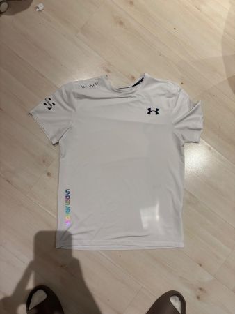 Under Armour Funktionsshirt, neuwertig, Gr. M, Sommer