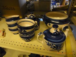 Luzerner Keramik, schöne blaue Keramikware: Teekanne,