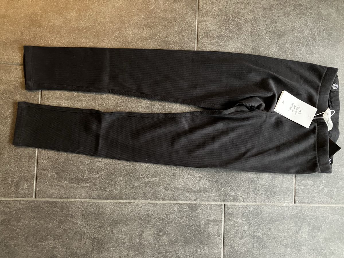 H&M Kleiderpakete & -sets: Gerippte Leggins Gr. 128, H&M – Gebraucht aus Reigoldswil von Misa1705 3