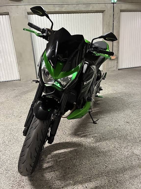Strada: Z 800e  – Usato da Nyon venduto da mar_cvl9