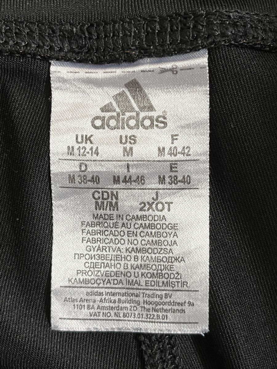 Adidas Leggings: Adidas Damen Capris Schwarz Grösse M – Gebraucht aus Zürich von Kleanthy 2