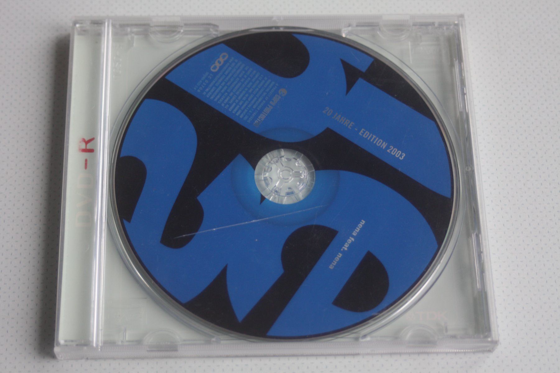 CDs: Nena - Feat - CD 20 Jahre Edition 2003 – Gebraucht aus Wettingen von Licht08