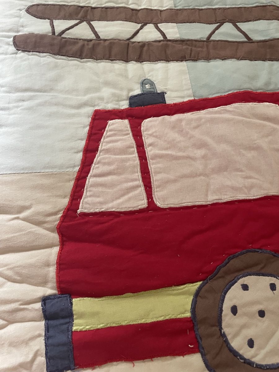 Decken: Steppdecke Kinder mit Feuerwehrmotiv Patchwork  – Gebraucht aus Winterthur von rosen17 1