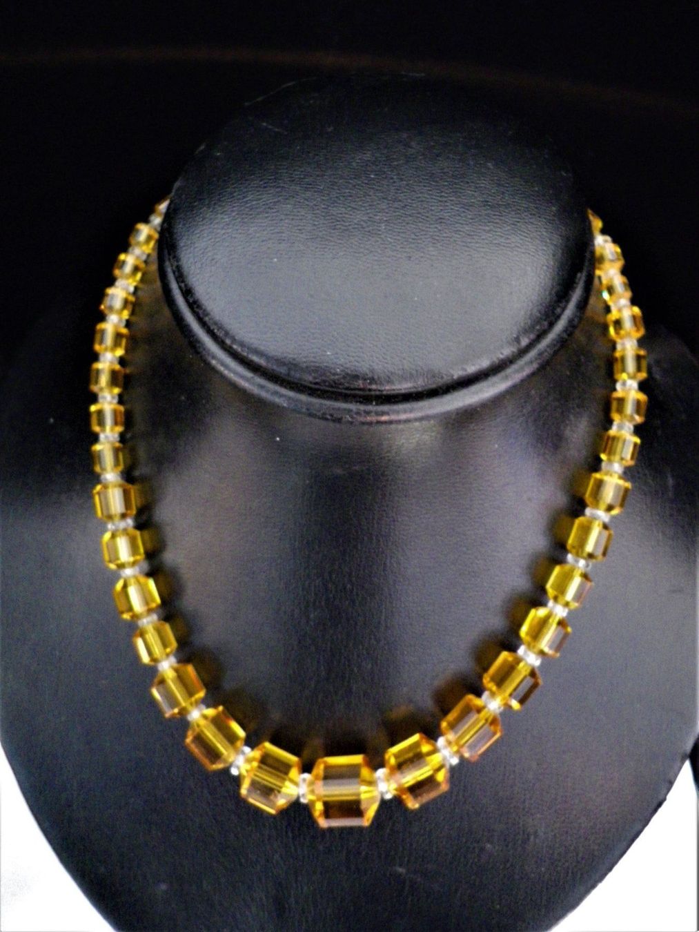 Catenine: Edle Vintage Kette aus Glas-Elementen – Usato da Reinach BL venduto da Annodomini