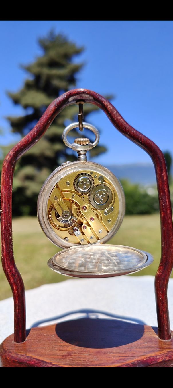 Orologi: montre école d horlogerie  – Usato da Meyrin venduto da olico01 5