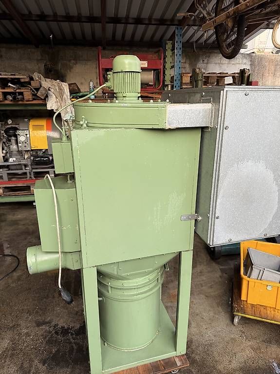 Tutte le macchine: Sandstrahlkabine mit Filter – Usato da Niederlenz venduto da Jopa7 1