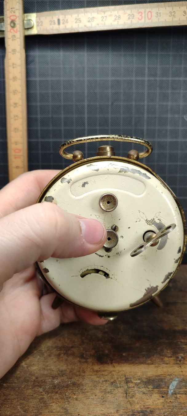 Junghans Sveglie: Wunderschöner alter Wecker Nr. 170 Junghans mit Patina – Usato da Gelterkinden venduto da MYSTOREFORYOU4460 4