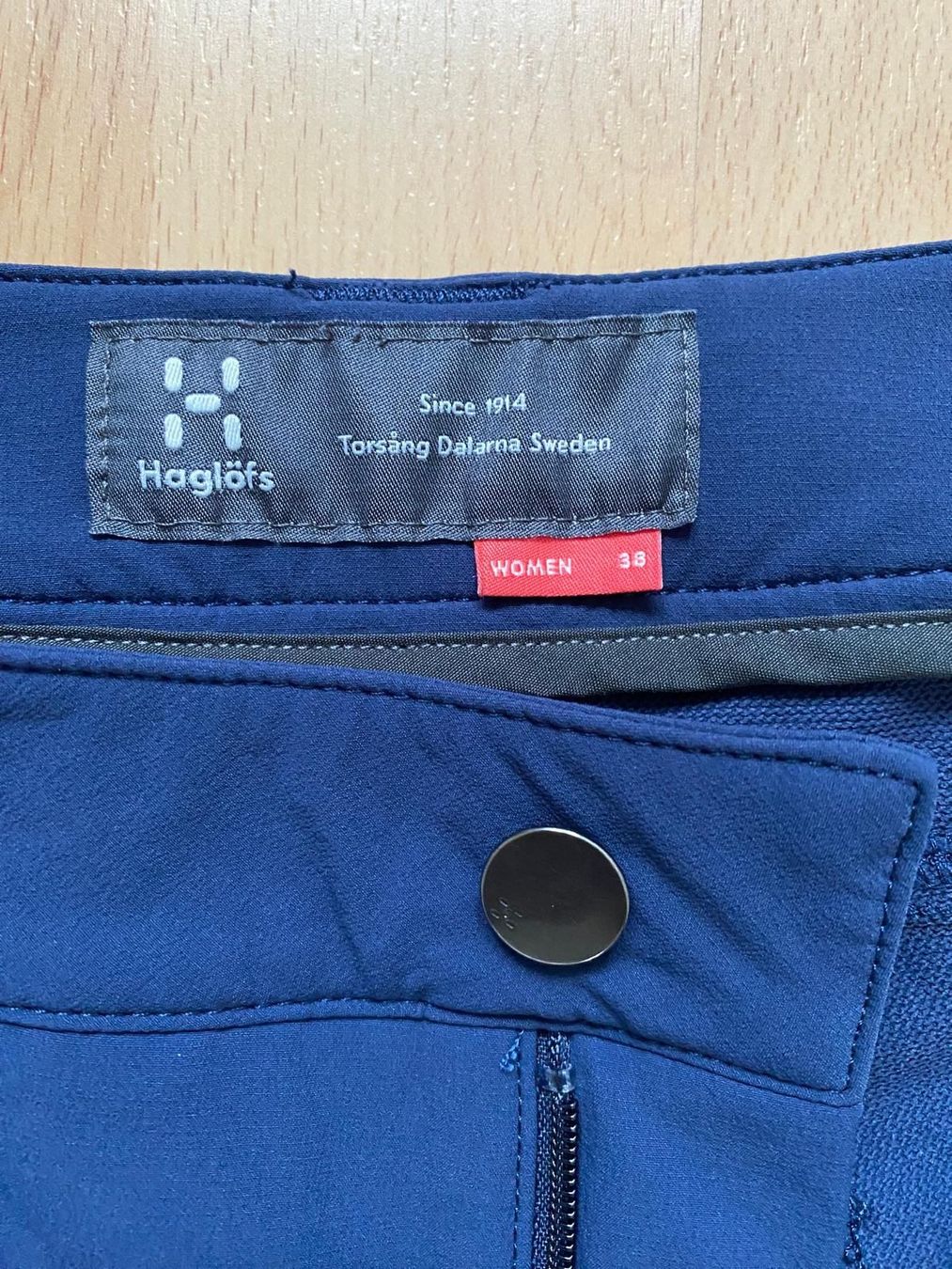 Haglöfs Pantaloni: Haglöfs Wander / Trekking Hose Gr. 38 – Usato da Zürich venduto da peterle01 2