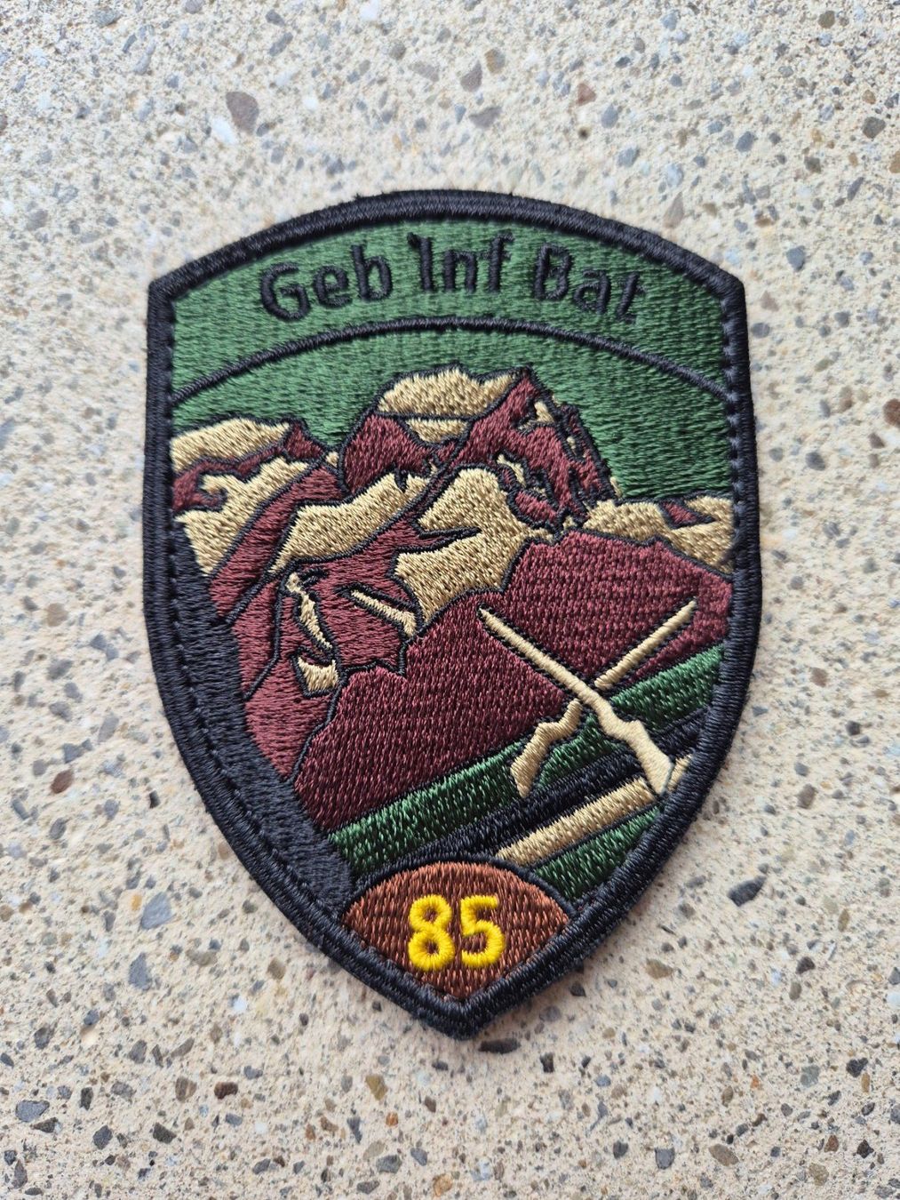 Schweizer Armee Placchette & Badge: *** Badge Geb Inf Bat 85 mit klett *** – Nuovo (secondo la descrizione) da Riedholz venduto da fr_sIruP