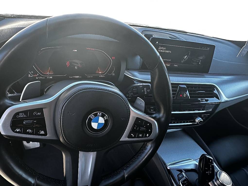 Autos: BMW 530xDrive – Gebraucht aus Altstätten SG von cri_6cgk 3