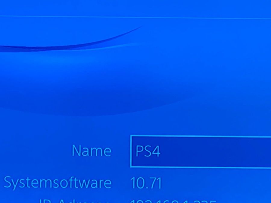 Sony Console: Playstation 4 Slim 1TB 1A Zstd inkl Controller – Usato da Boniswil venduto da NetworkNavigator 3