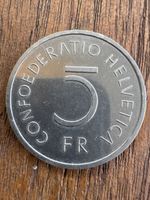 5 Franken Münze 1976 leichte Gebrauchsspuren