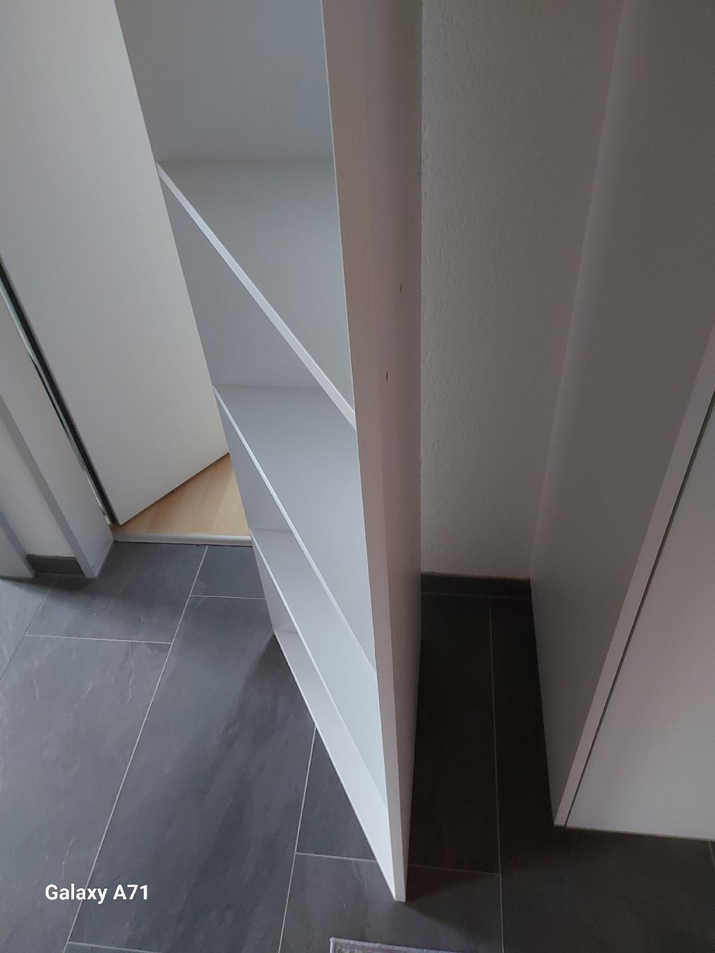 Regale: Regal weiss 90 Grad – Gebraucht aus Rumisberg von AaronRodgers81 3