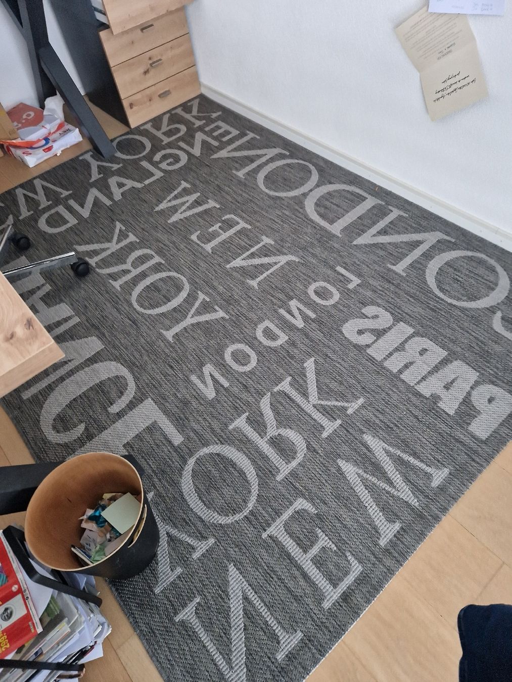 Tappeti: Teppich Hellgrau – Usato da Klosters venduto da tin_k7qd