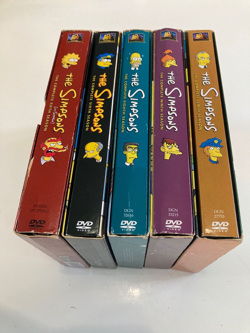 Tutti i DVDs: Coffret DVD Les Simpsons Saisons 5, 6, 8, 9, 10 – Usato da Bassecourt venduto da CALUMET-X 1