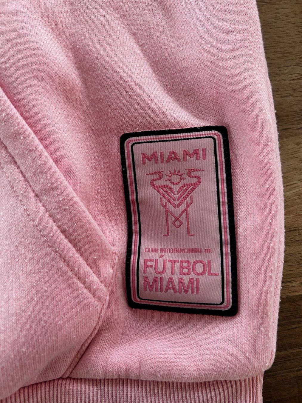 Pullover & Sweatshirts: Inter Miami Kapuzenpullover Fleece Grösse XS – Gebraucht aus Oberwil-Lieli von Mhd 4